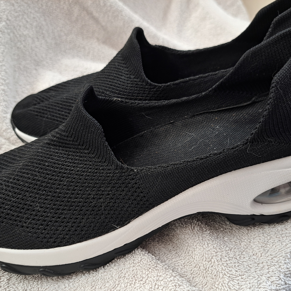 Women's Black Slip-On Sneakers